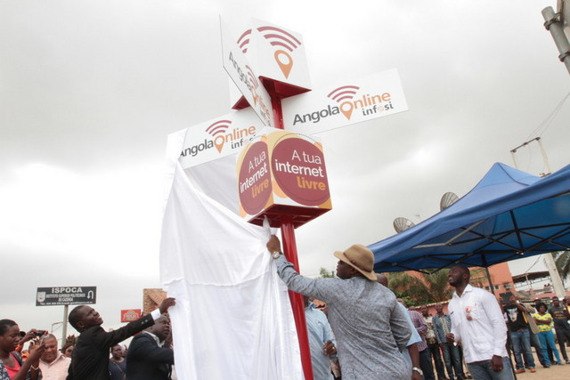 Novos pontos gratuitos de internet inaugurados no Cazenga