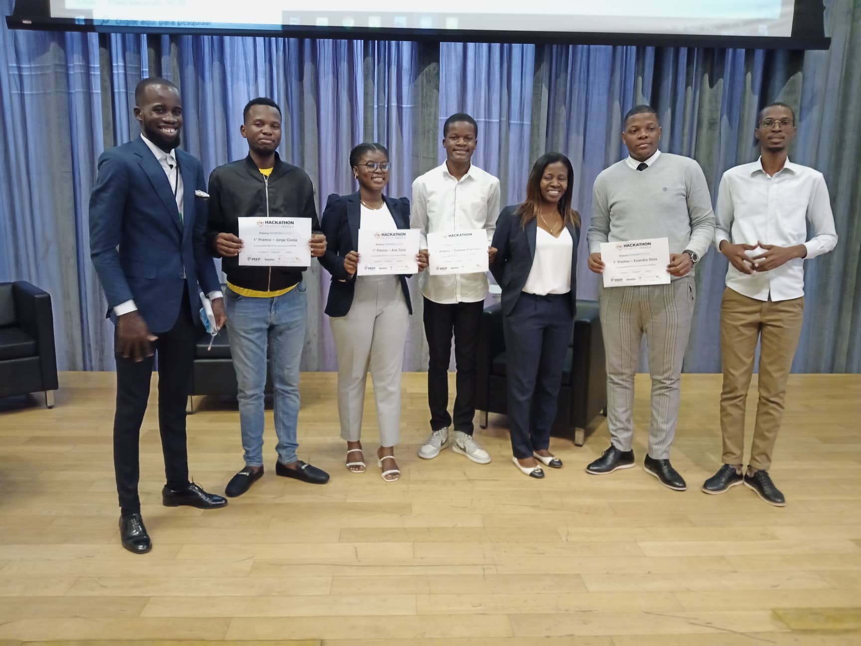 CERIMÓNIA DE ENTREGA DE PRÉMIOS II HACKATHON DE IDEIAS ANGOLA II