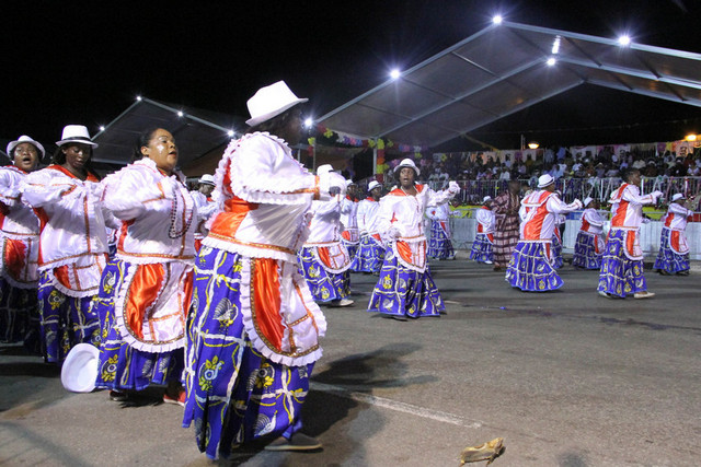 Carnaval de Luanda com cinco grupos de outras províncias